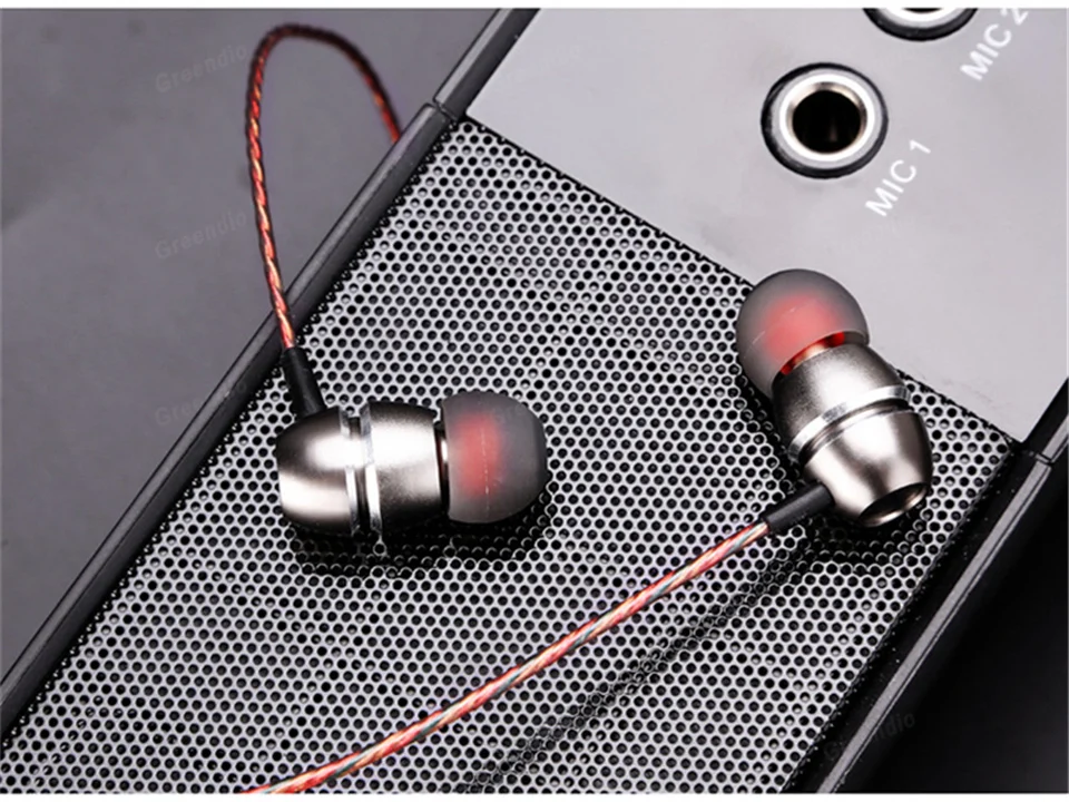 Greendio _In_Ear_Earbuds_Premium_In-Ear_Metal_Wired_Earphones_with_Microphone_Remote_Control_Full_Range_Hifi_Noise-Isolation_In-Ear_Earphone (19)