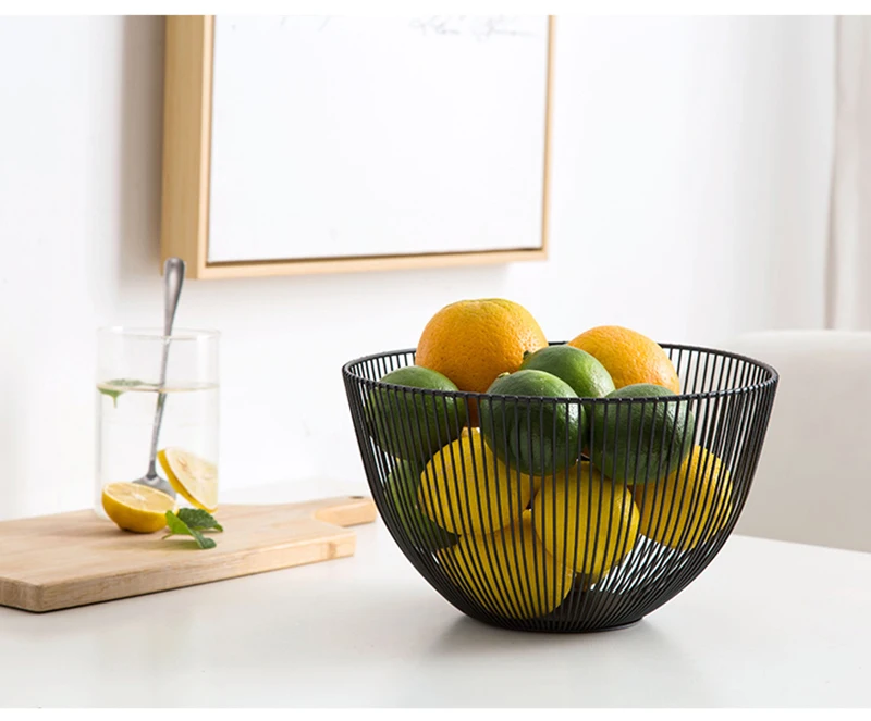 Home Storage Basket Fruit Basket Wrought Iron Hollow Desktop Snack Round Baskets Living Room Organizer Kitchen DecorationB7