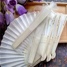 50 шт./партия, роскошный Шелковый веер ручной работы, лазерная резка, Подарочная коробка+ Вечеринка предложение свадьба подарки+ печать