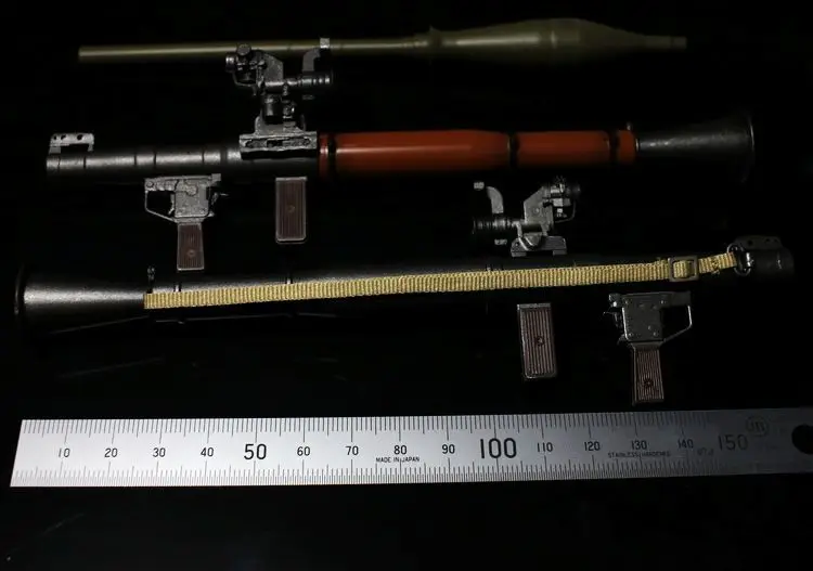 

[ESTARTEK] RPG-7 1/6 Plastic Bazookas Model 1/6 Military Weapon Props for 12"collectible Action Figure