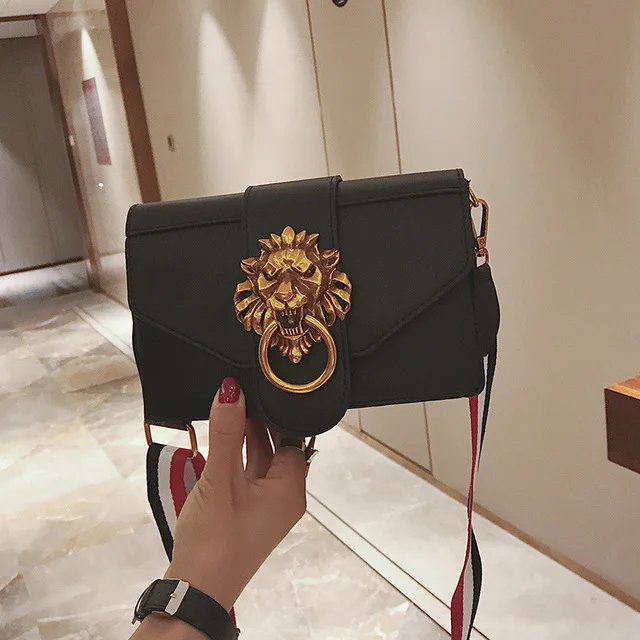 

2019 New Versatile Shoulder Bag Fashion Metal Lion Head Decoration slung Small Square Bag Wide Shoulder Strap Ladies Bag