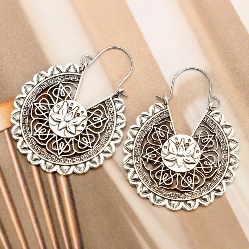 

Women Round Hollow Flower Boho Earrings Female Girl Alloy Dangle Earrings Jewelry