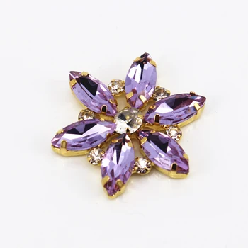 

3.5x3.5cm light purple shiny Rhinestone Applique Sew On Flower Decorative For Clothes Shoes Hat Flower Claw Shape DIY Garment