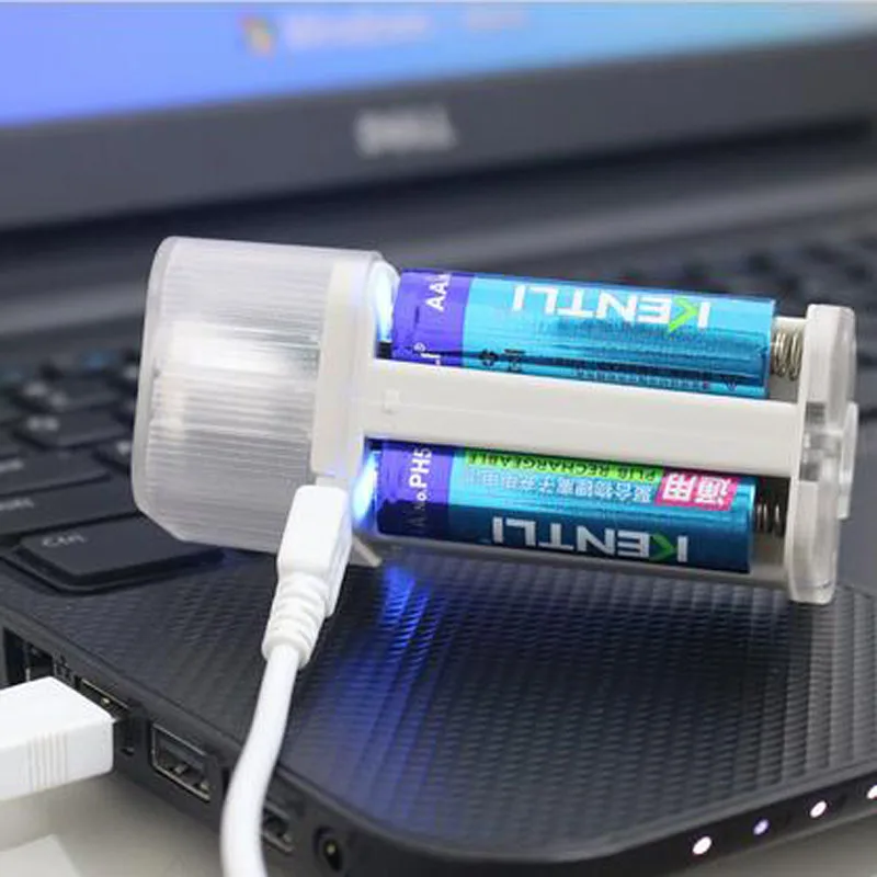 Billige 4 stücke KENTLI 1,5 v 3000mWh Li polymer li ion lithium wiederaufladbare AA batterie batterien + 4 slots Ladegerät mit LED taschenlampe