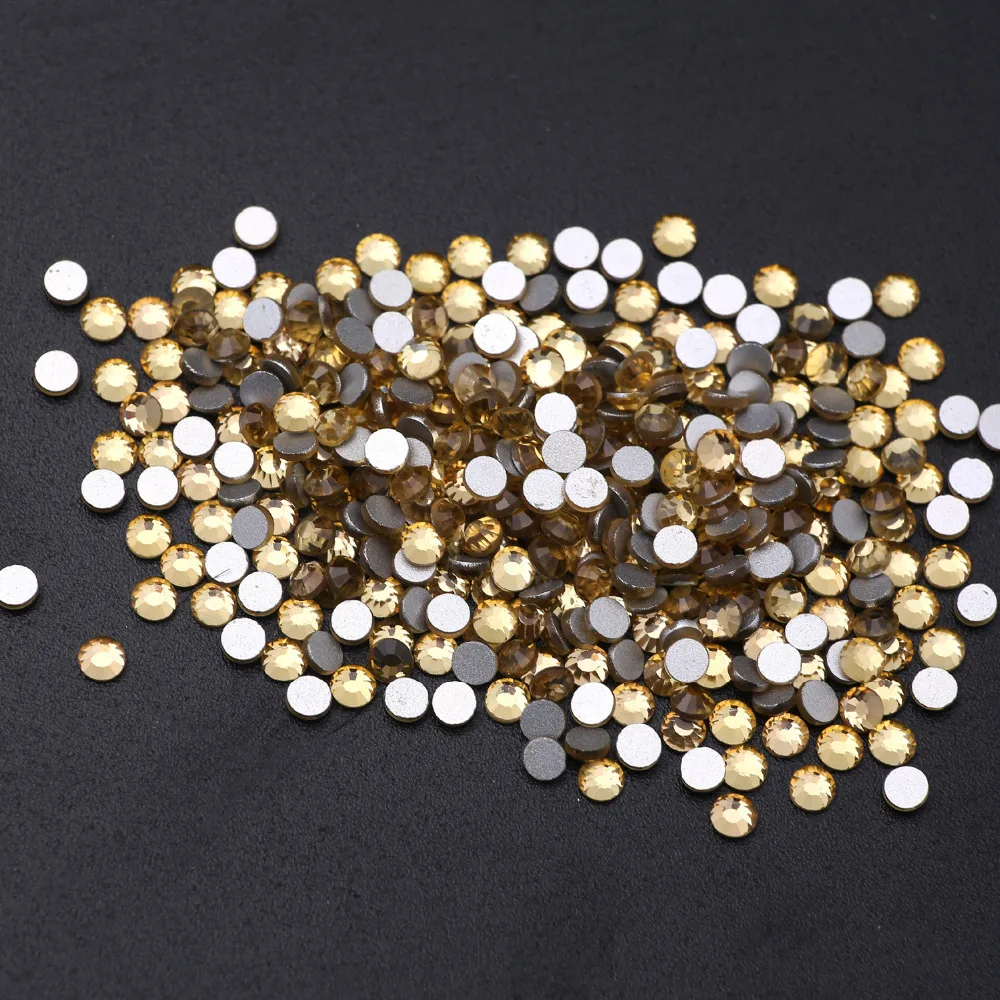 SS3 SS34 Nail Art Rhinestone Light topaz color Glass Non Hot Fix Flat