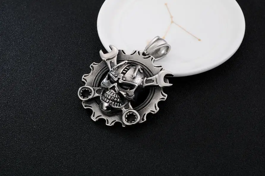 Cycolinks Ring Skull & Spanners Pendant Necklace