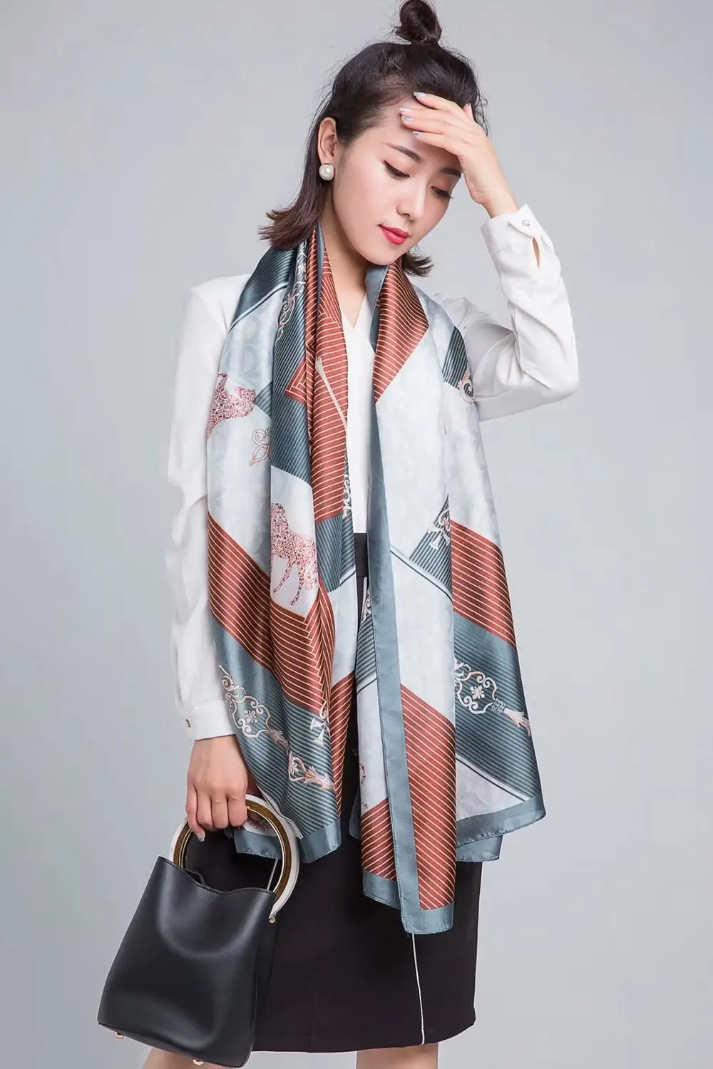 Likemary Pashmina Shawl Wraps For Women - Multi-use Wool Scarf To Keep Your Neck And Full Body Warm - Travel Blanket Wrap - Handmade - Cream Hearts