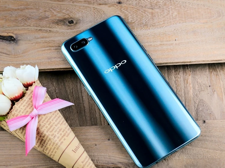 Смартфон OPPO R15X с глобальной ПЗУ Восьмиядерный 6," 2340x1080 SDM660 1 Фронтальная и 2 Черные камеры 16MP+ 2MP отпечаток пальца ID1080P