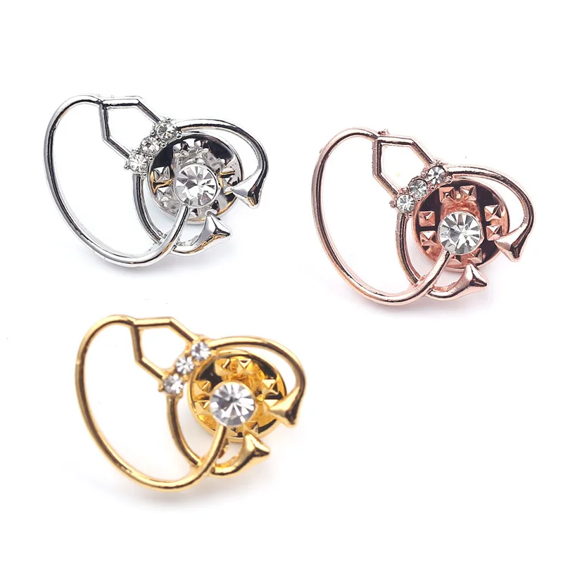 

Heart Doctor brooch Medical Icons Enamel Pins and brooches For Clothes Jeans Backpack Badges Metal Clothing