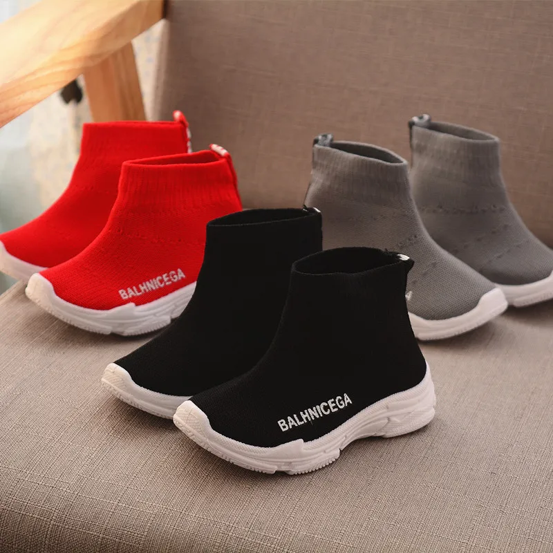 

2019 1 To 5 Years Old Fashion baby Boys And Girls Short Boots Breathable Sole Comfortable Soft Children Sports Shoes