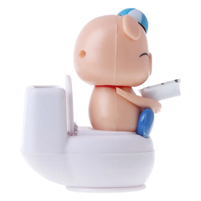 HBB 1PC Solar Powered Pig Sitting On Toilet Car Ornament Cute Cartoon Kid Toy Gift Home Decor 4