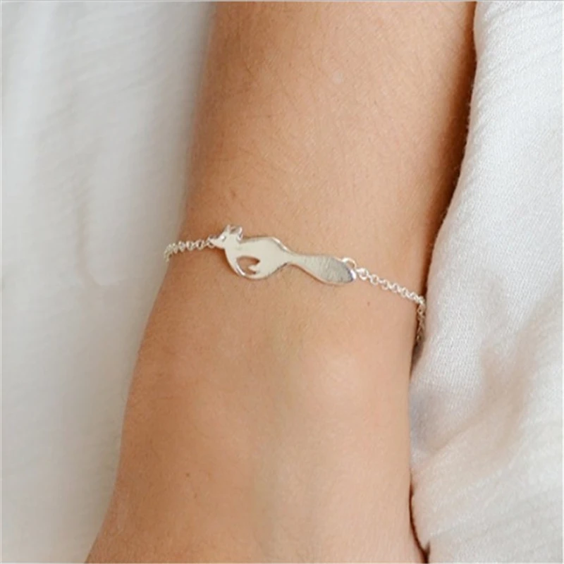 

Cute Animal Pendant Bracelet Jewelry Running Fox Bracelet Cute Fox Bracelet Birthday Gift Everyday Wear