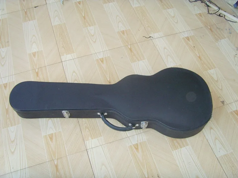 Guitar hardcase, this link for pay different, please don't