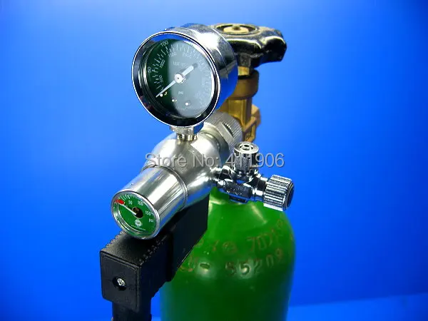 

Brand New CO2 Pressure Regulator With Magnetic Valve Aquarium Plant CO2 Regulator System Adjustable Double Gaulage
