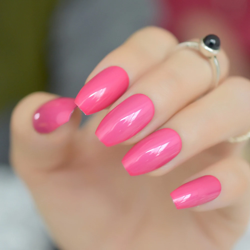 バレリーナネイルのヒントホットピンクメタリック偽棺爪アートフラット形状フルカバーマニキュアローズレッド偽爪金属パンクスタイル False Nails Aliexpress