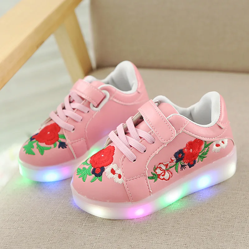 Davidyue/светящаяся детская обувь для девочек и мальчиков; сезон осень-зима; спортивная обувь со светодиодной подсветкой для маленьких детей; Светящиеся кроссовки; лоферы