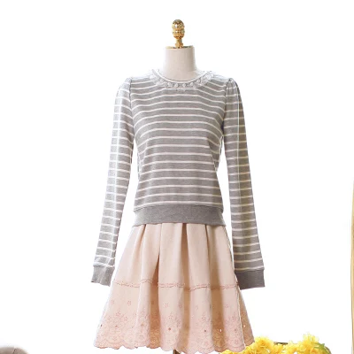 

Princess sweet lolita Hoodies Striped short women fashion cute long sleeved hoodies pearl yarn lace bow tie hoodies UF128