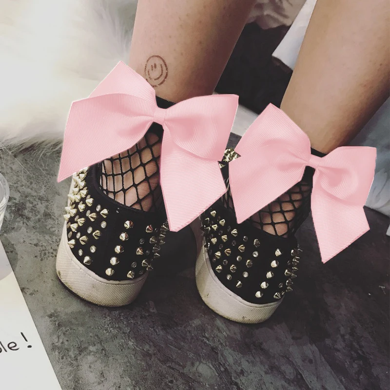 fishnet socks (2)