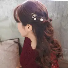 3Pcs/Set Korean Minimalist Women Girls Hair Clips Imitation Pearl Hollow Out Flower Petals Hairpins Party Metallic Wavy Barrette 3Pcs/Set Korean Minimalist Women Girls Hair Clips Imitation Pearl Hollow Out Flower Petals Hairpins Party Metallic Wavy Barrette