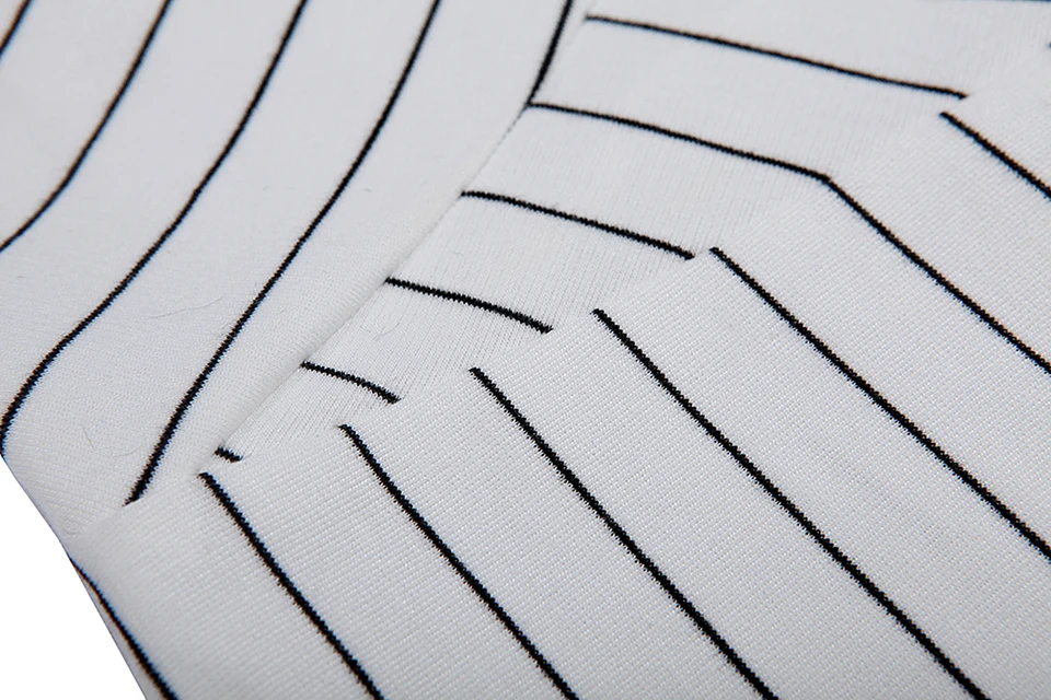  (1)