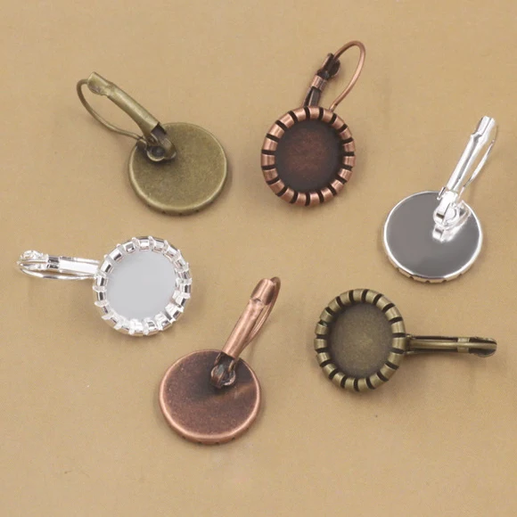 3245332766_1675577996