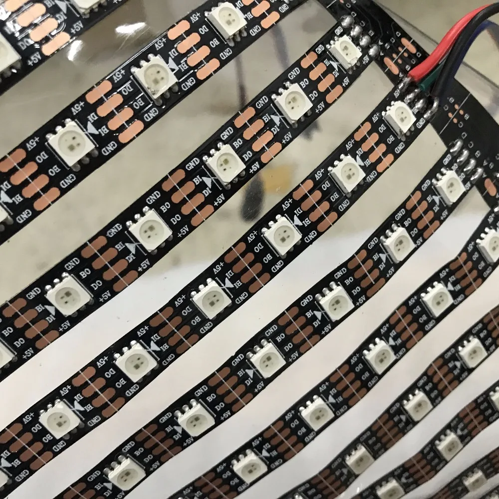 Flexível do Diodo Emissor de Pixel; Luz do Painel Ws2813 Endereçável Rgb Full Color Entrada Dc5v; Preto Pcb; Não impermeável; 60 60leds e m