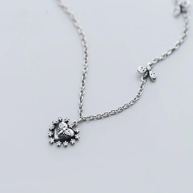 

Retro Honey Bee Heart CZ Flowers Leaves 925 Sterling Silver Necklace