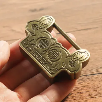 

1Pcs Chinese Old Lock Vintage Antique Lock Retro Keyer Padlock Jewelry Zinc Alloy Wooden Box Padlock Lock for Suitcase Drawer