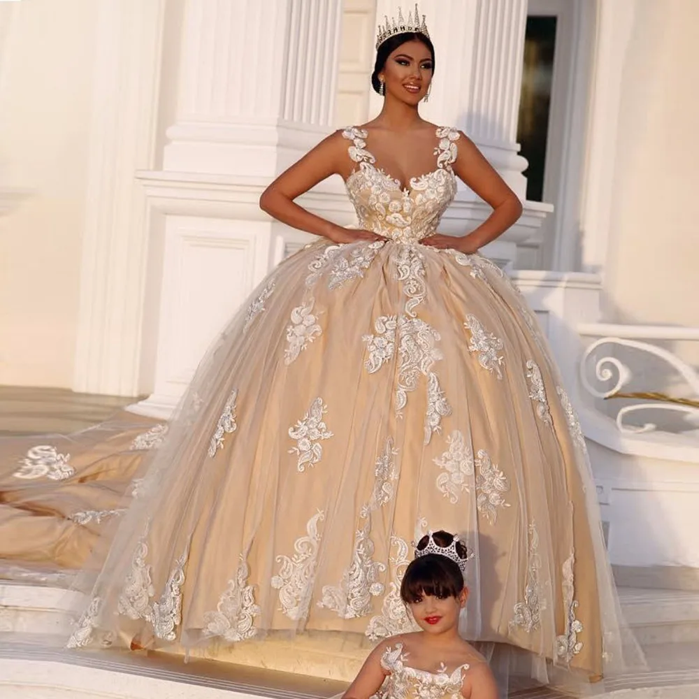 Us 21271 11 Offrobe De Mariee 2018 Lebanon Lush Bridal Dresses Special Lace Appliques Long Train Sexy Backless Ball Gown Vestidos De Novia In