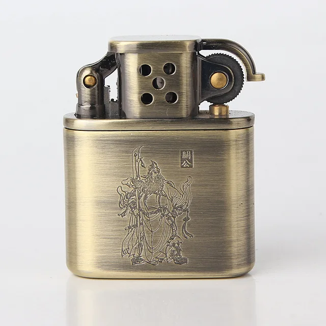 

Guan Yu Brass Chief Gas Cigarette Lighter Cigarettes Kerosene Flint Petrol Vintage Gasoline Lighter Oil Petrol Refillable