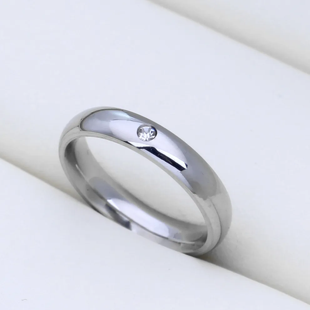 Stainless Steel Zircon Rings 4mm for Men and Women Engagement Wedding