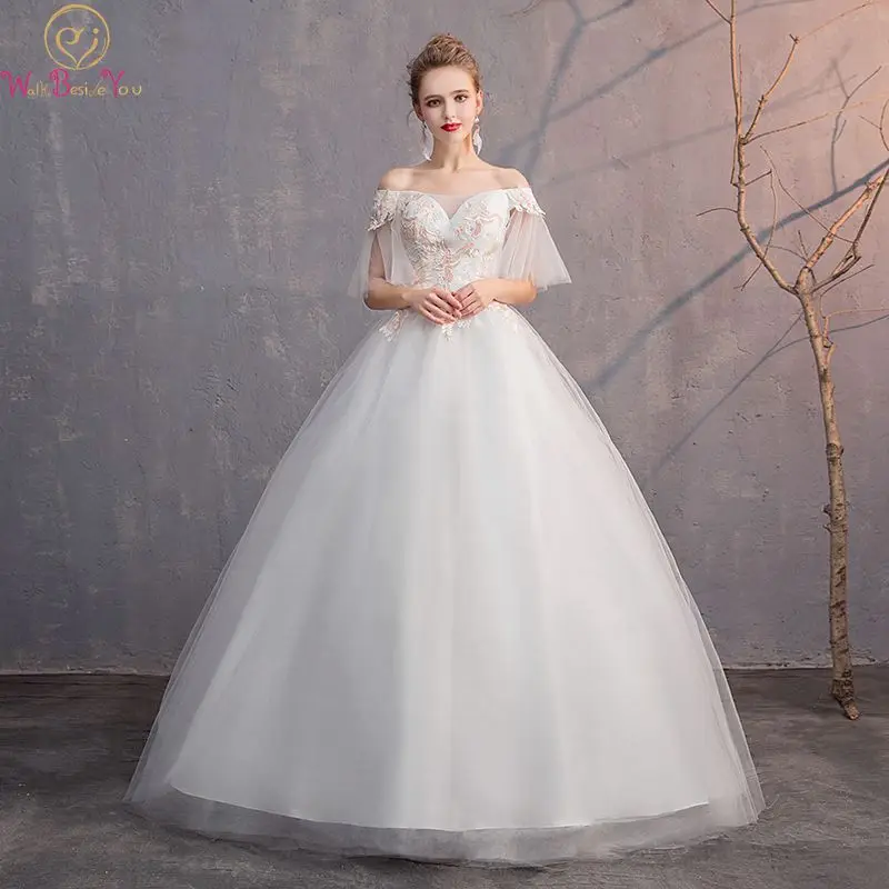 

2019 New Boat Neck Elegant Long Bridal Gowns Elegant White Ball Gown Princess Simple Appliques Lace Up Tulle Wedding Dresses