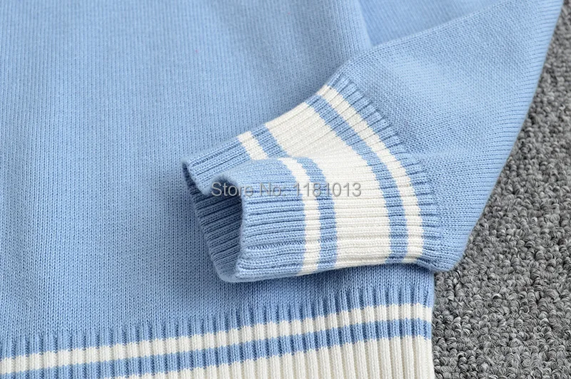 4446280270_1241054023