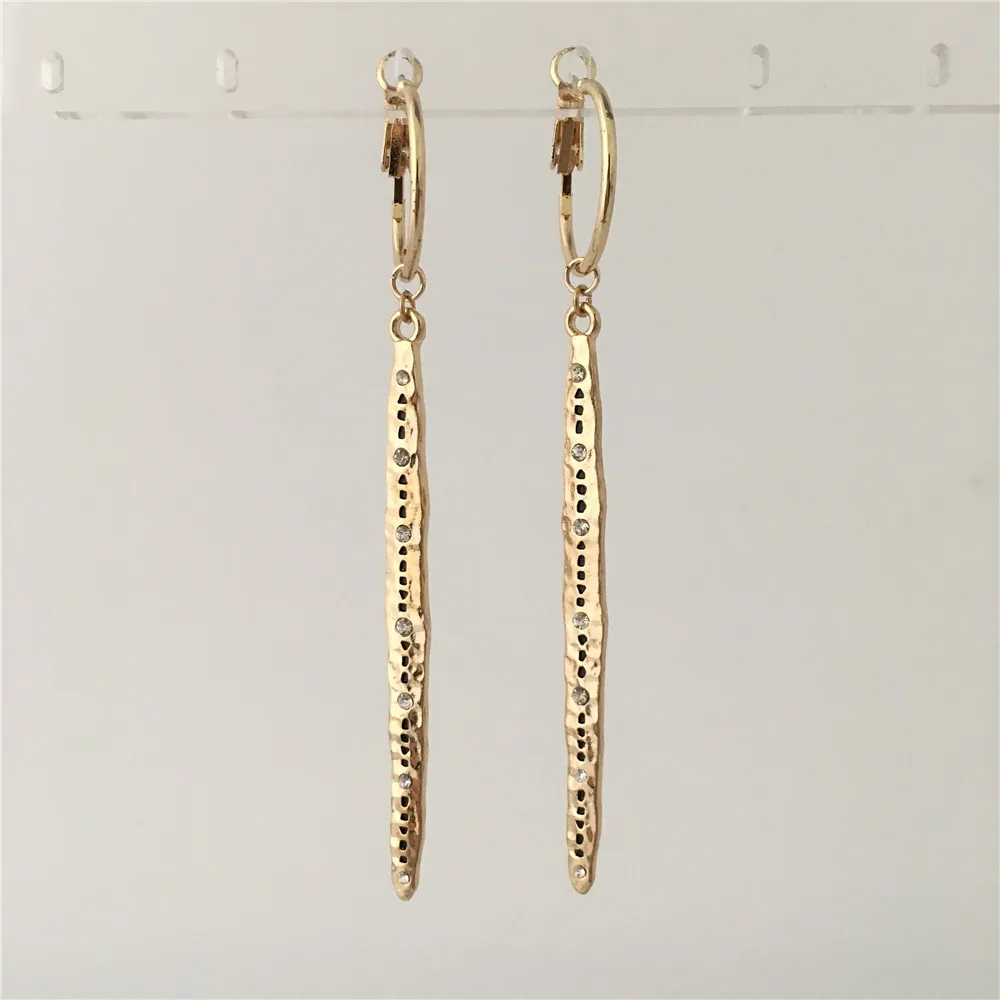

FASHION JEWELRY GOLD COLOR IRON BAR SET WITH JEWELS HOOP EARRING FOR WOMEN GIRL