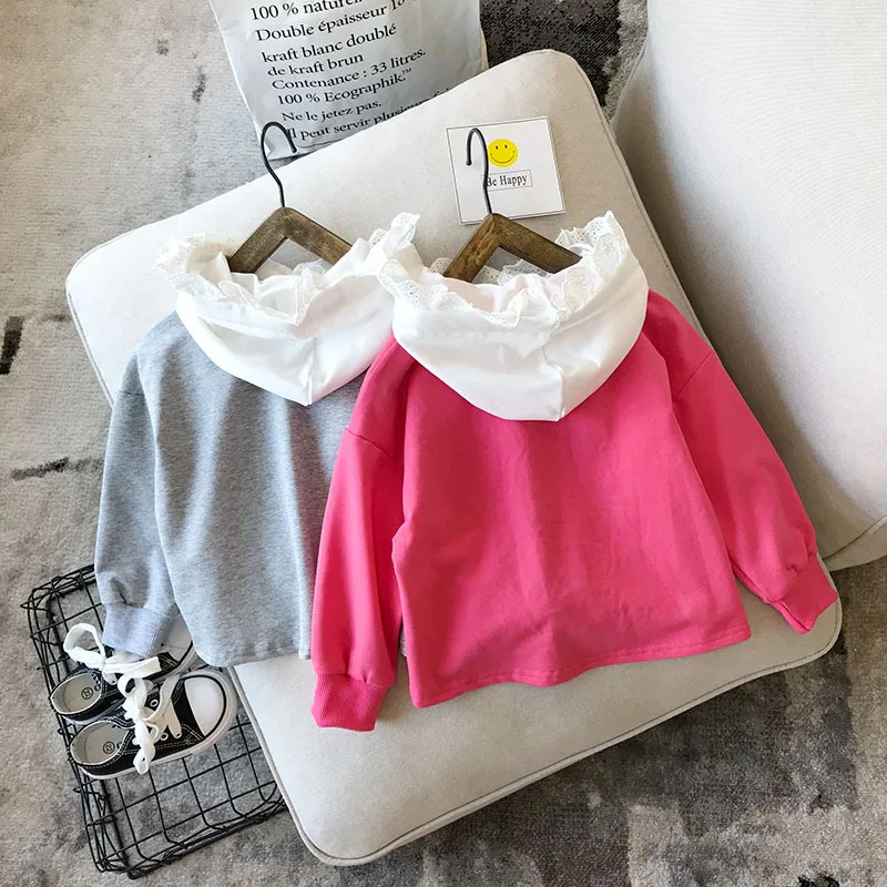 Модная рубашка для девочек; сезон весна-осень; кружевная блузка с длинными рукавами и капюшоном; 2 цвета; детская одежда из хлопка