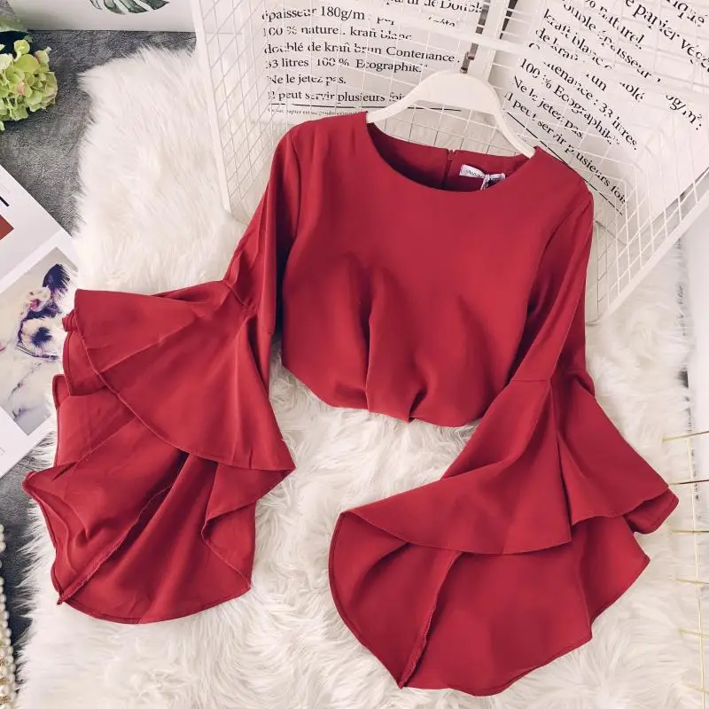 Koop 2019 Lente Koreaanse Nieuwe Ruffled Trompet Mouwen vrouwen Shirt O hals Effen Kleur Chiffon Vrouwen Blouses Fashion Trend Dames Tops