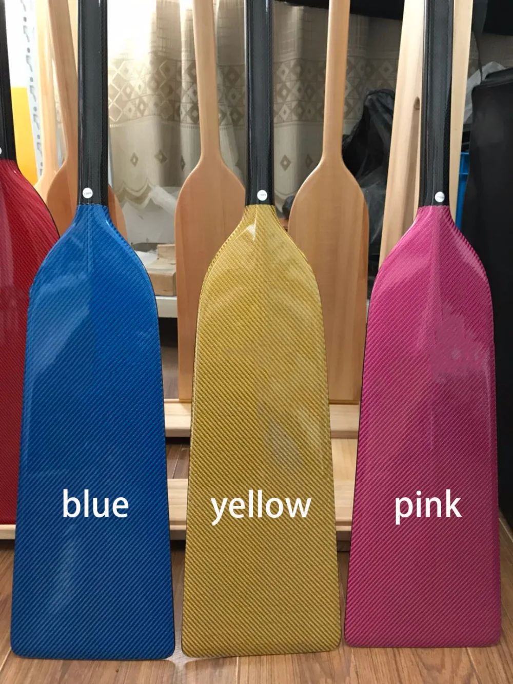 NO PAINT! IDBF One-Piece With Different Length Available Carbon Dragon Boat Paddle NO PAINT! IDBF One-Piece With Different Length Available Carbon Dragon Boat Paddle