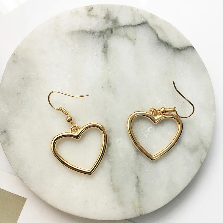 Japanese Harajuku soft cute girl hollow geometric heart shape sweet gold love earrings