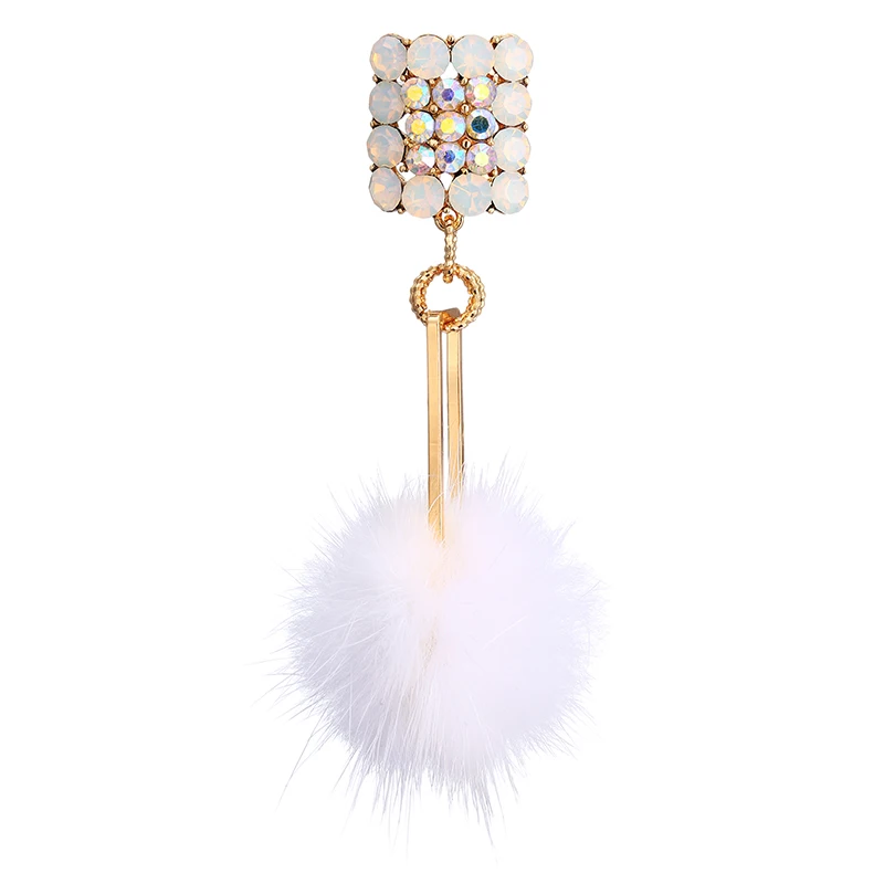 

SOULTIME Women Alloy Pendant Ear Hair Ball Earrings Drop Wedding Party Decoration White Ball Jewelry Christmas Lady Beauty Gift