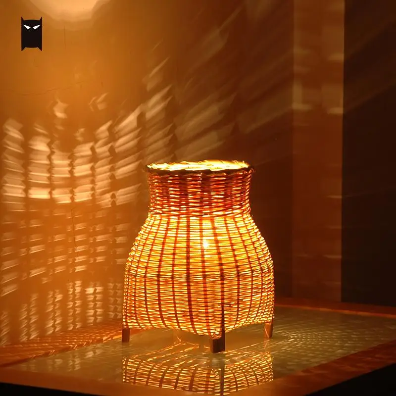 Маленький мини ремесло бамбука плетеная ротанга ваза тенты настольная лампа светильник деревенский Винтаж ночь стоя освещение для спальня прикроватн
