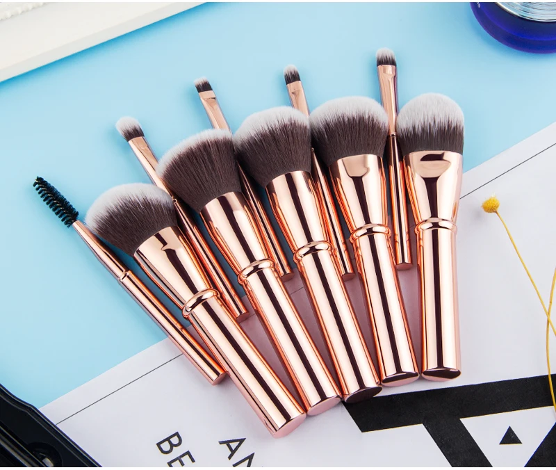 makeup brushes (8)