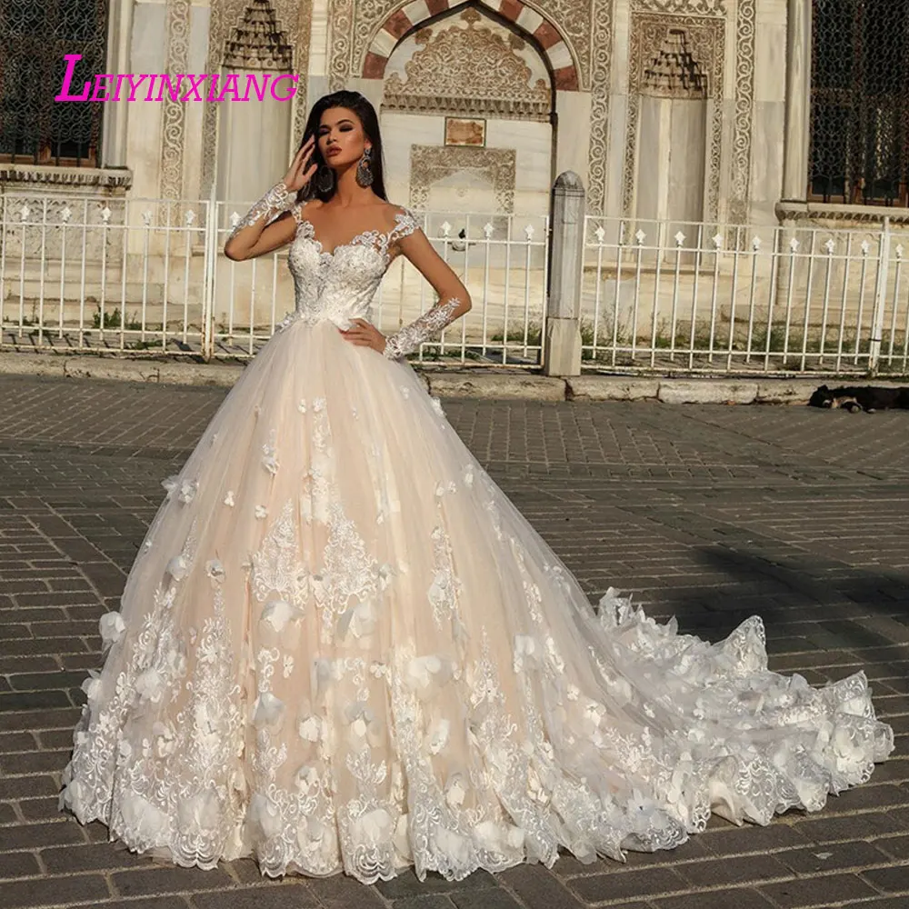 

LEIYINXIANG Wedding Dress Bride Gown Vestido De Noiva Backless Natural Sexy Ball Gown Luxury Appliques Sweetheart Lace princess