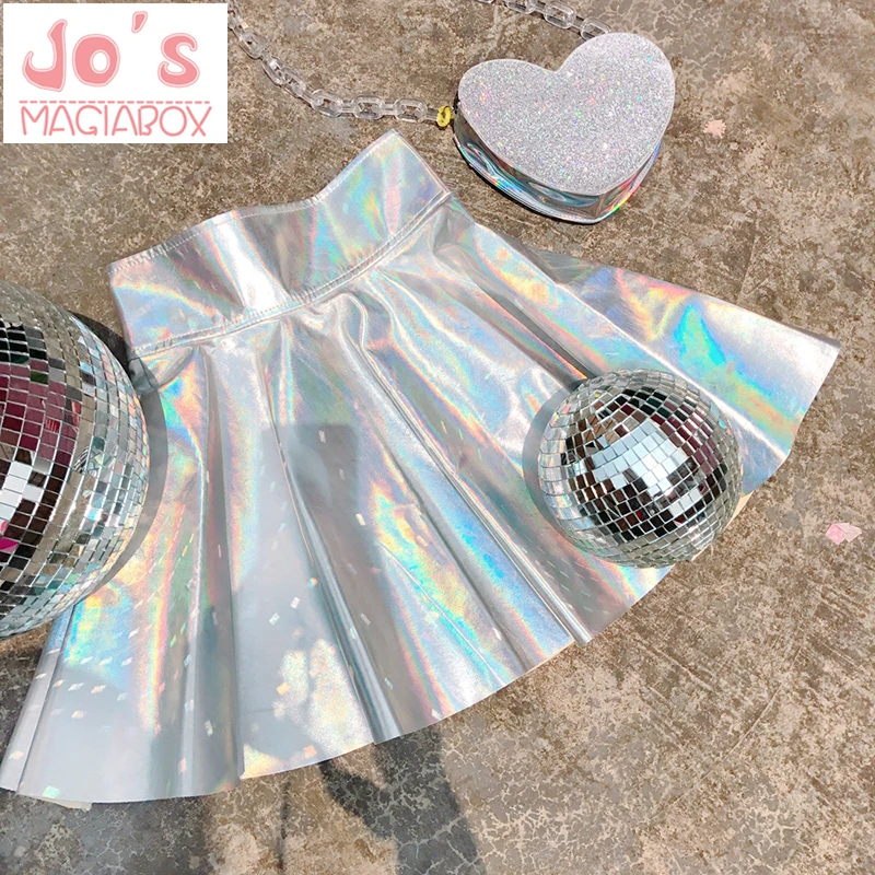 Tanie Holograficzna plisowana spódnica kobiety PU solidna Harajuku Casual Sexy Laser wysokiej talii Micro Mini krótkie spódnice JK kobiet tęczy