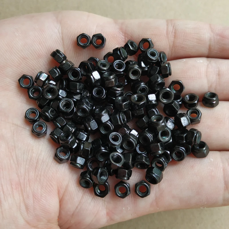 черный цинк покрытие. цинк-ламельное покрытие болтов. гайка нейлоновая. болт цинк ламель. винт м3 черный.