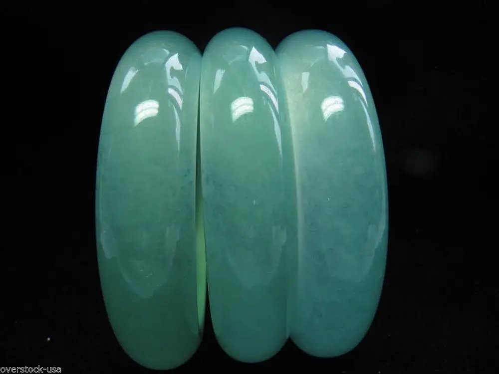 

[WHOLESALE] PERFECT CHINESE LIGHT GREEN JADE CARVED BANGLE (3PCS/LOT)