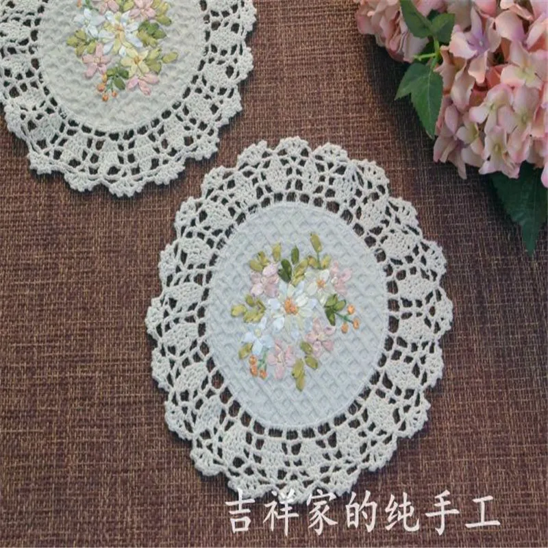 VINTAGE ROSES CUT EMBROIDERY WHITE PINK FINE COTTON ROUND COASTER DOILY SIZE 7" 