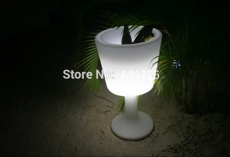 Color-changeable-Large-LED-LIGHT-DRINK-Illuminated-Ice-Buckets-Waterproof-slide-design-LED-Light-up-champagne (3)