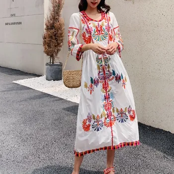 

Women Vintage O-Neck A-Line Embroidered Dress National Style Beach Bohemian Dress Three Quarter Empire Loose Midi Dresses