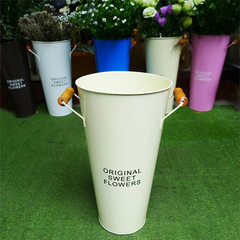 Металлическое ведро с цветами|flower|bucket teethbucket |