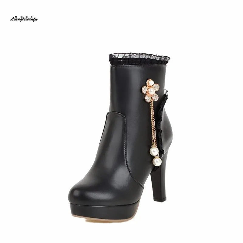 

Women Ankle boots Plus:32 33-47 48 Woman Warm snow Boots Round Toe 10cm heels Ruffles boot Platformb String Bead decoration boot